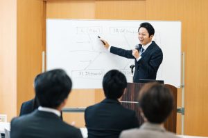 研修を外部委託するメリットとは？効果的な戦略を公開